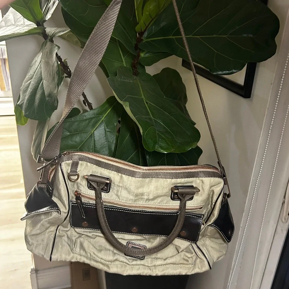 Rare Vintage Y2K Guess Canvas Handbag Beige/Tan Multi-Pocket Utility Cargo Purse